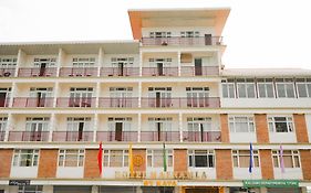 Hotel Maenamla By Kava